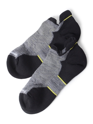ySALEzX}[gE[uRun Targeted Cushion Low Anklev ^[QbgNbV [AN